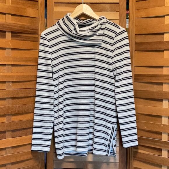 Talbots Black White Gray Striped Blouse Women S Pullover Shirt Cotton Polyester - Picture 1 of 8